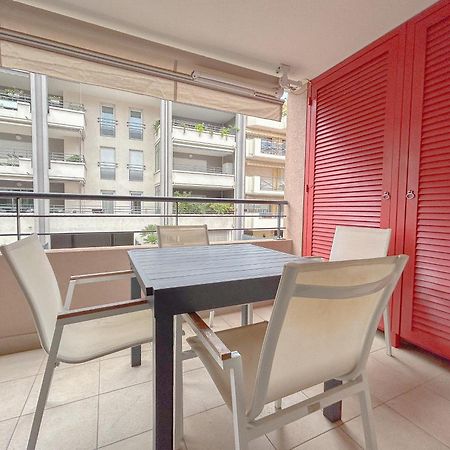 Appartement Centrale A 100 M Des Plages Rue De Provence Saint-Raphaël Buitenkant foto